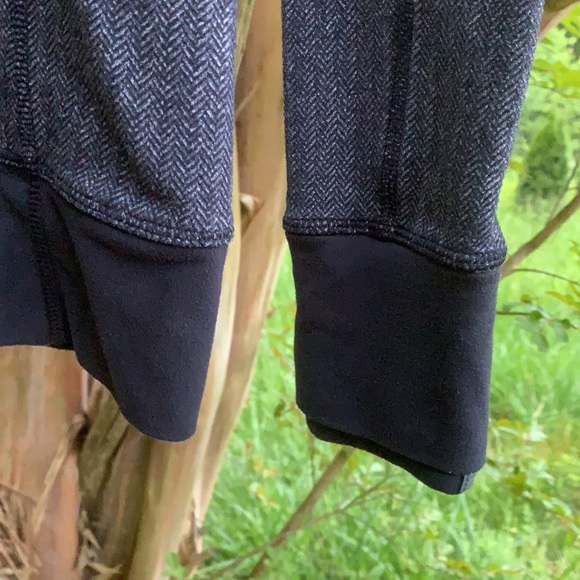 Lululemon Think Fast Hoodie Heathered Herringbone Black - Picture 9 of 16